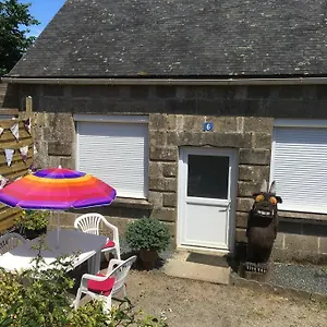  Appartement Detached On The Edge Of Town France